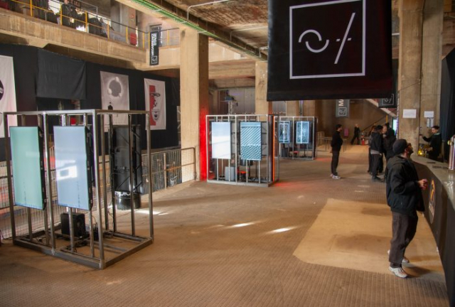 GALLERY side by EDU CAÑAS OMBRA 2025